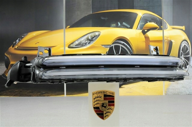 фото №1, Porsche 911 991.2 turbo фара zintegr. правый