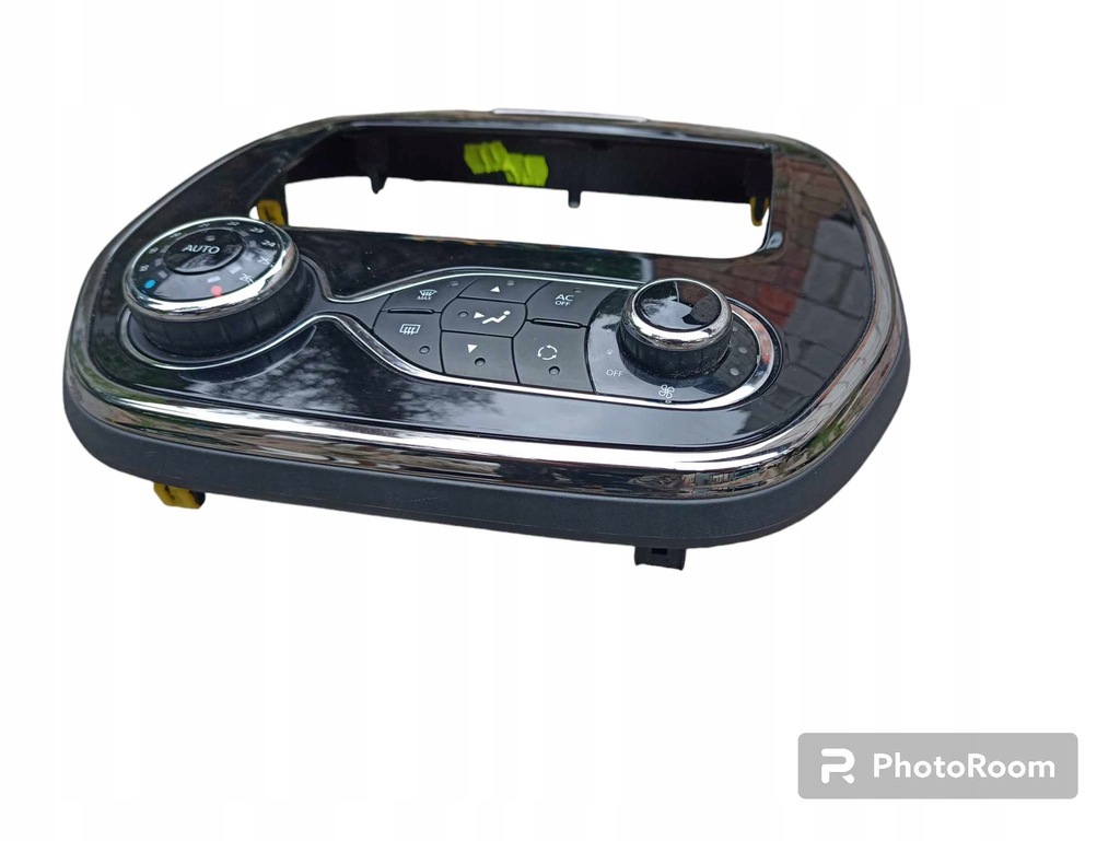 фото №2, Рамка панель середній навігації радіо хром renault captur i