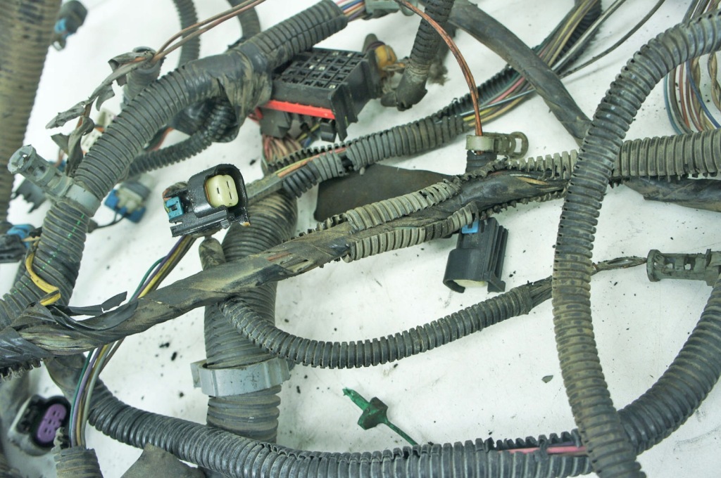 Купить Jt445 cadillac escalade iii 6.2i жгут двигателя