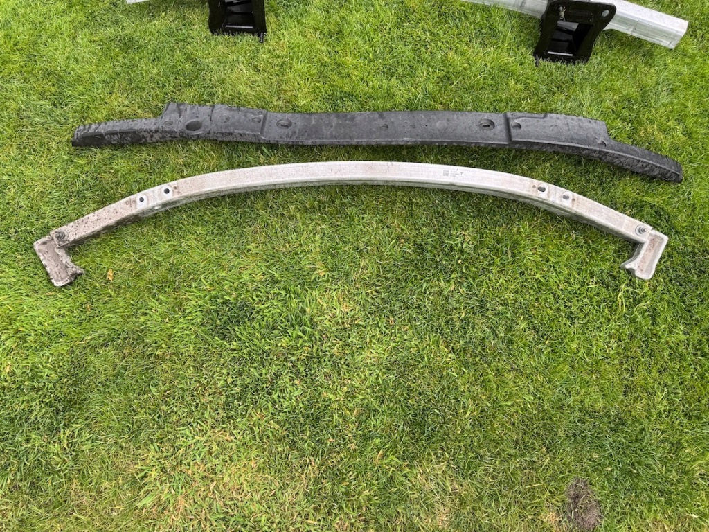 Купить Tesla model y my балка передняя перед + абсорбер оригинал 1487601-00-e