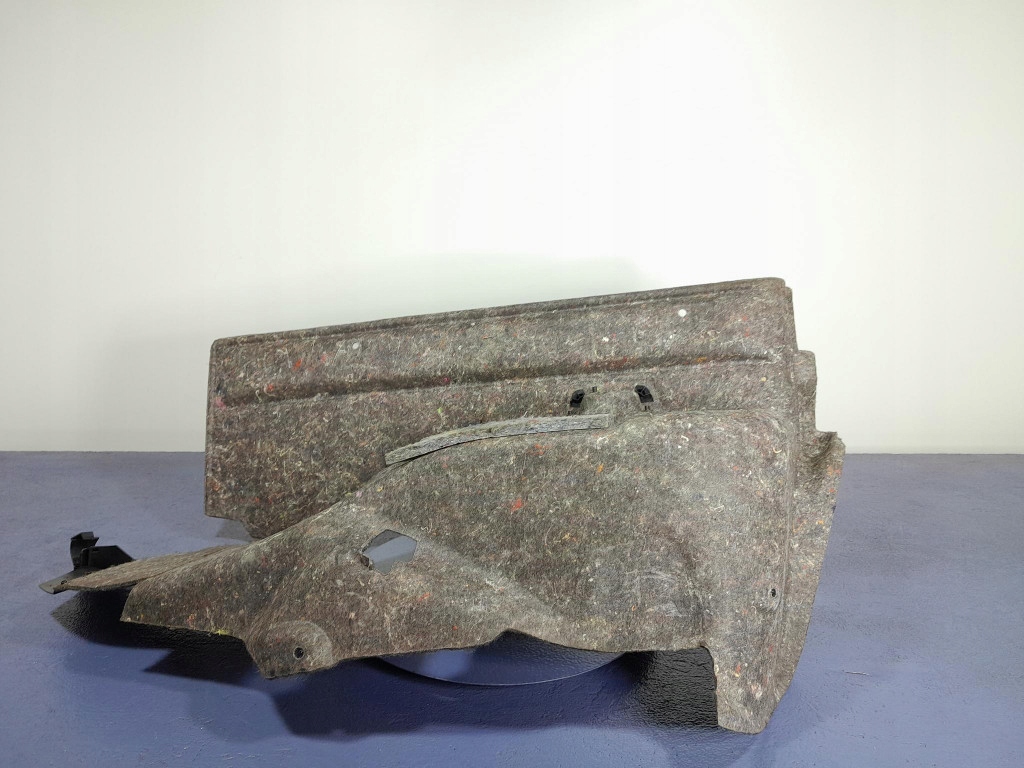 Vw eos обшивка обивка багажника правая 1q0867428t в Украине