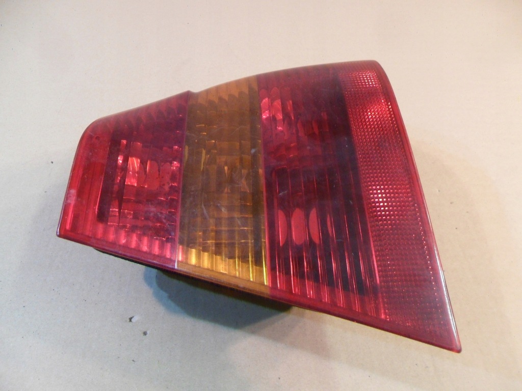 фото №10, Лампа правая задняя bmw 3 e46