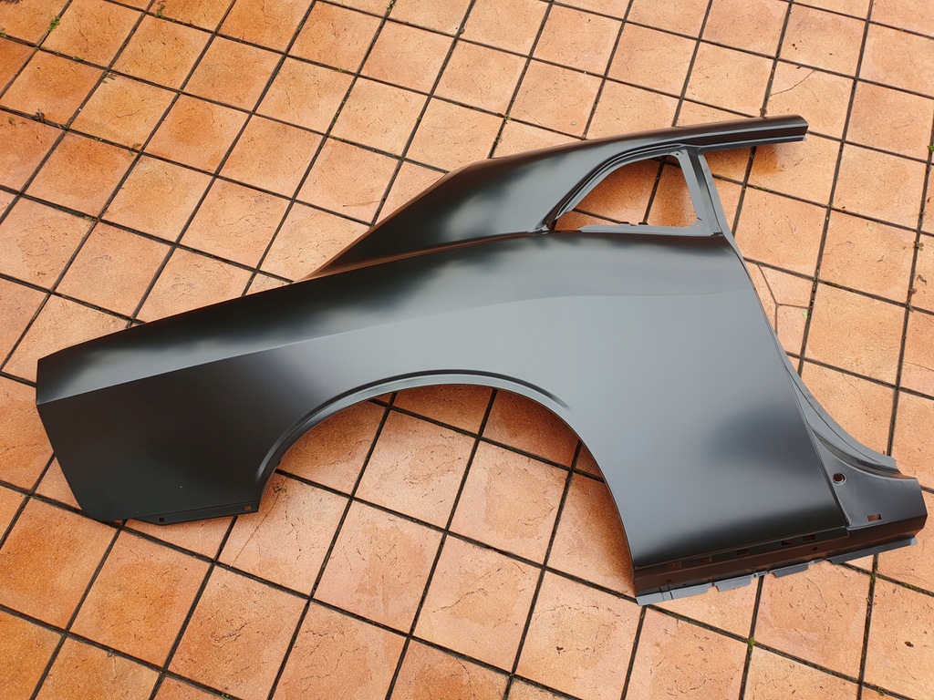 фото №9, Dodge challenger 2015 - крыло задний правый обшивка