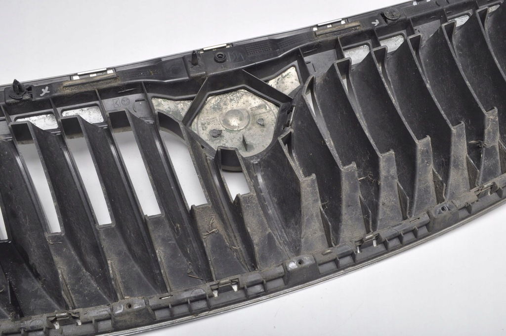 фото №11, Skoda octavia ii решётка радиатора решётка радиатора решётка радиатора 1z0853651c