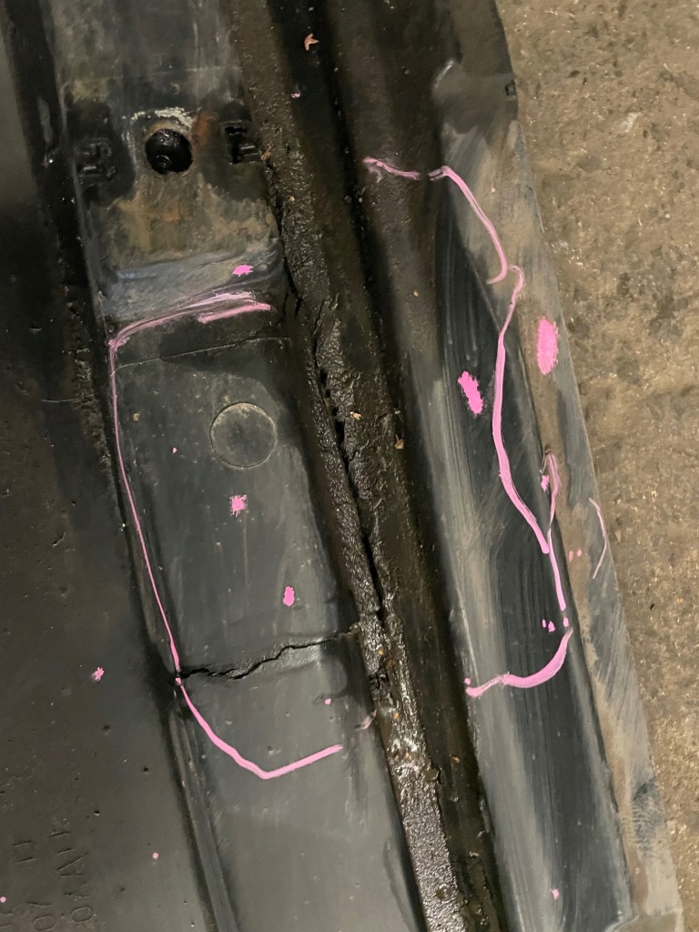 Audi a4 b8 a5 накладка плита пол подвеска левая с Разборки