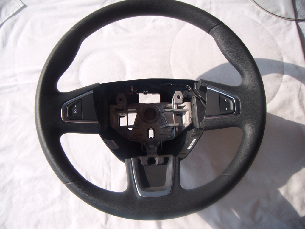 фото №1, Воздуховод renault master 2,3 dci - 484005122r оригинальный номер nowa