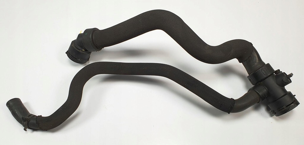 фото №5, Wąż труба wody audi a4 b6 2.0 fsi 8e0121049