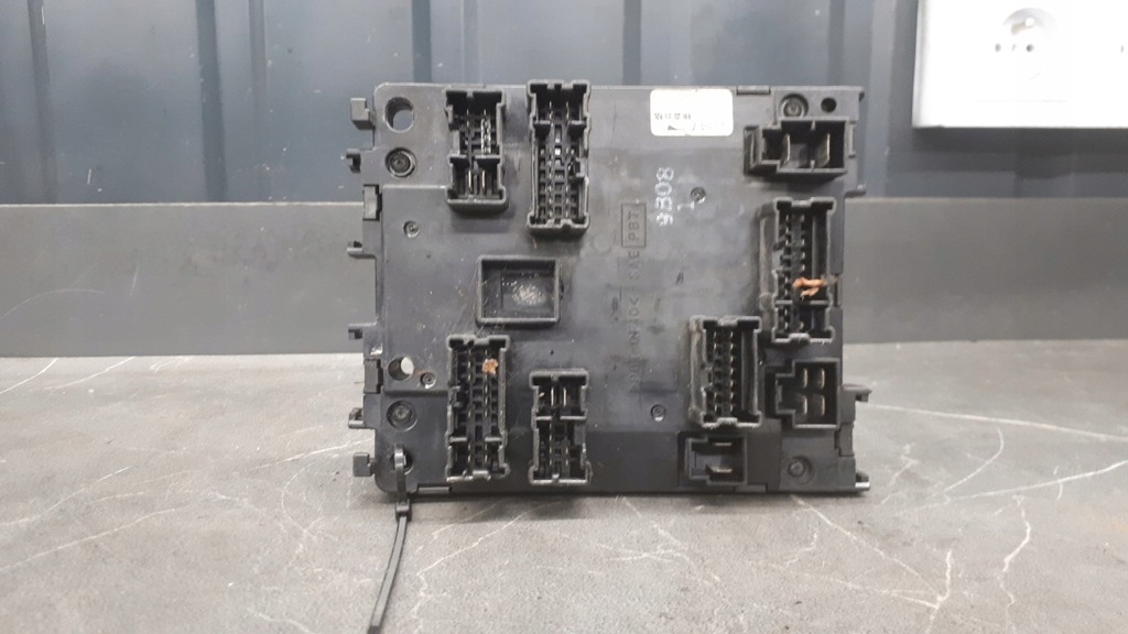 фото №10, 243502n300h коробка запобіжників реле nissan almera n15