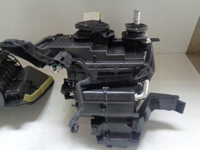 фото №6, Mazda 2 dj 14- обігрівач комплектна europa