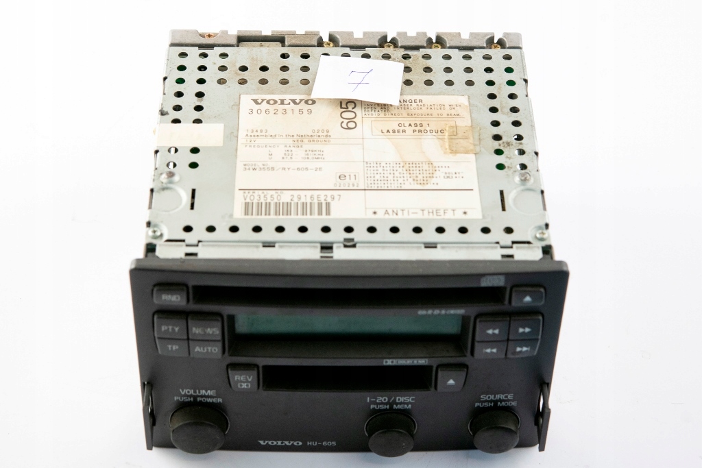 фото №8, Радіо автомобільні заводський volvo v40 30623159