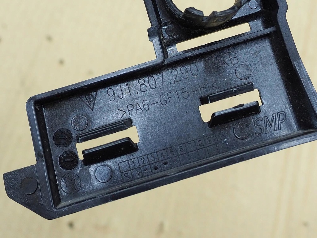 фото №11, Porsche taycan корзина pdc задня - 9j1807290