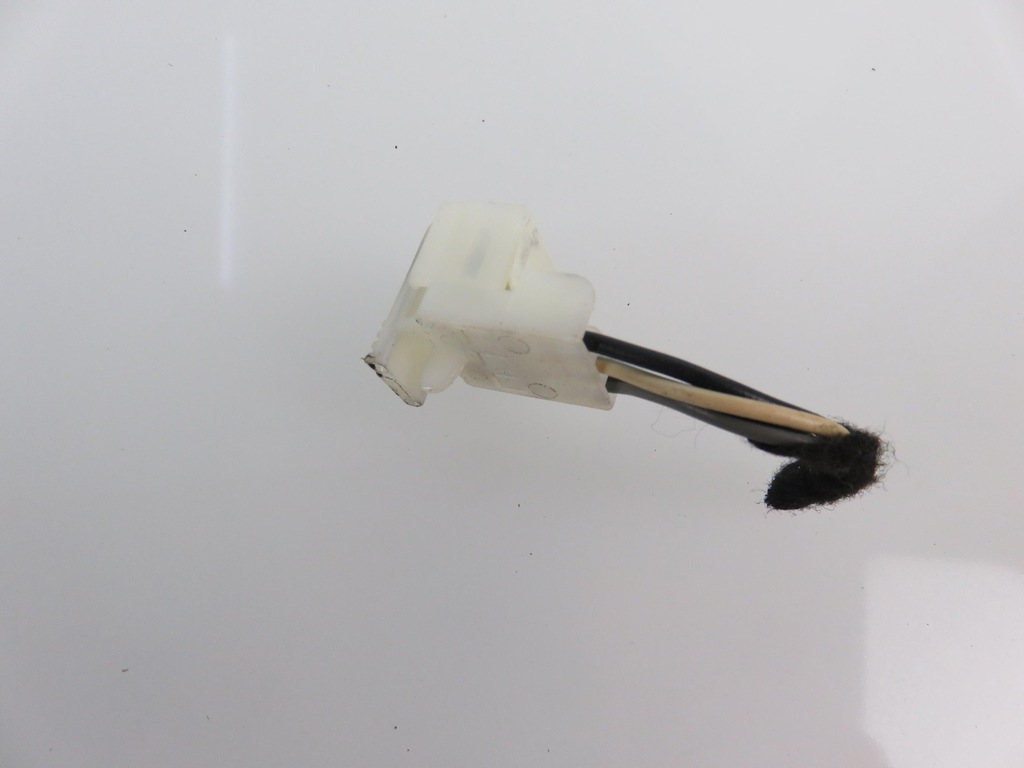 фото №7, Лампа правая задняя крышка багажника fiat croma ii 51727251