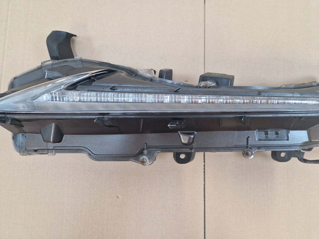 фото №5, Lexus nx 14-21 противотуманная фара лампа led левая сторона левый