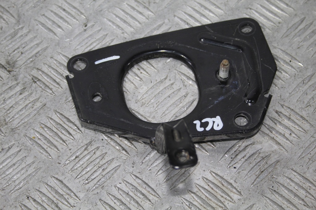 фото №1, Кронштейн кронштейн кронштейн peugeot rcz lift 9682731580