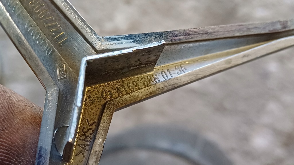 фото №4, Mercedes w169 емблема решітка a1698880186