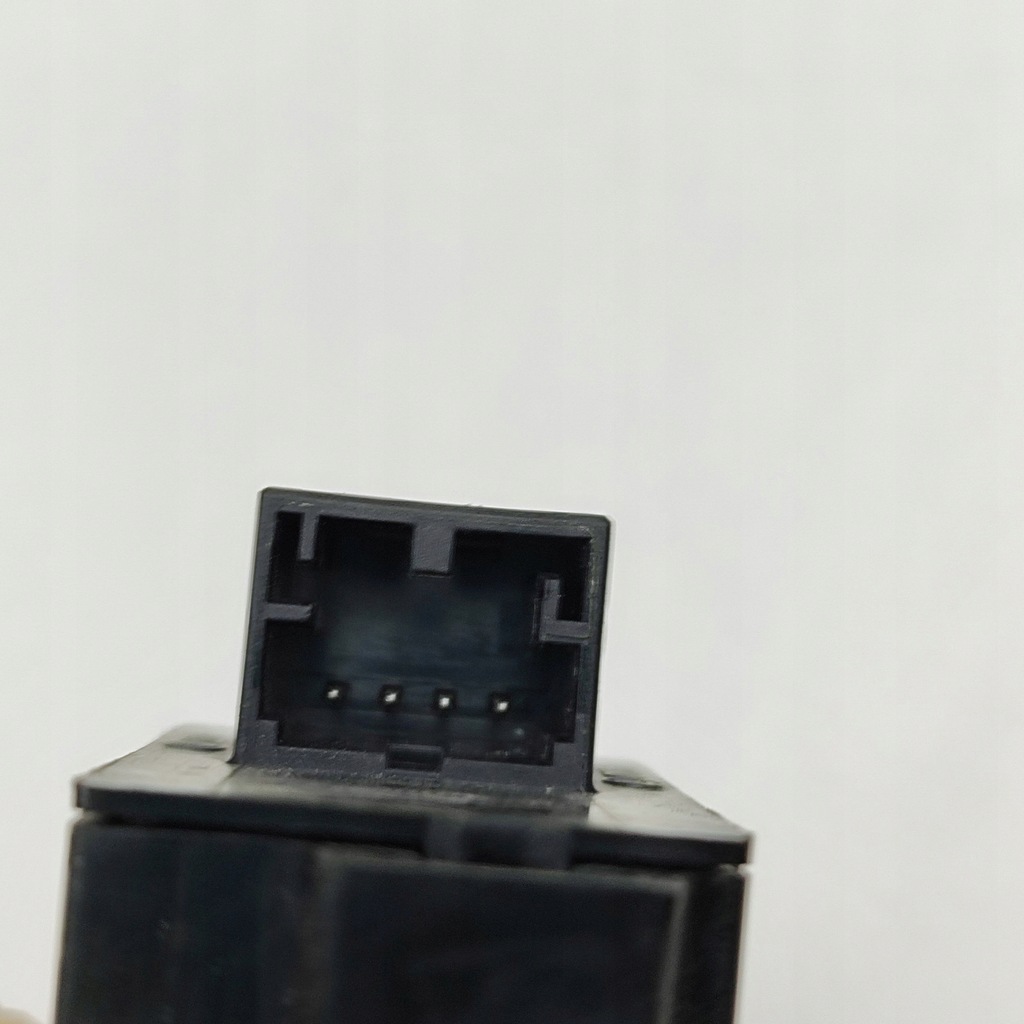 фото №6, Audi rs6 c7 2014 кнопка открывания крышки багажника