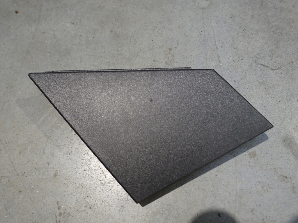 фото №1, Seat ibiza v 6f0 трикутник захист заглушка двері правий права