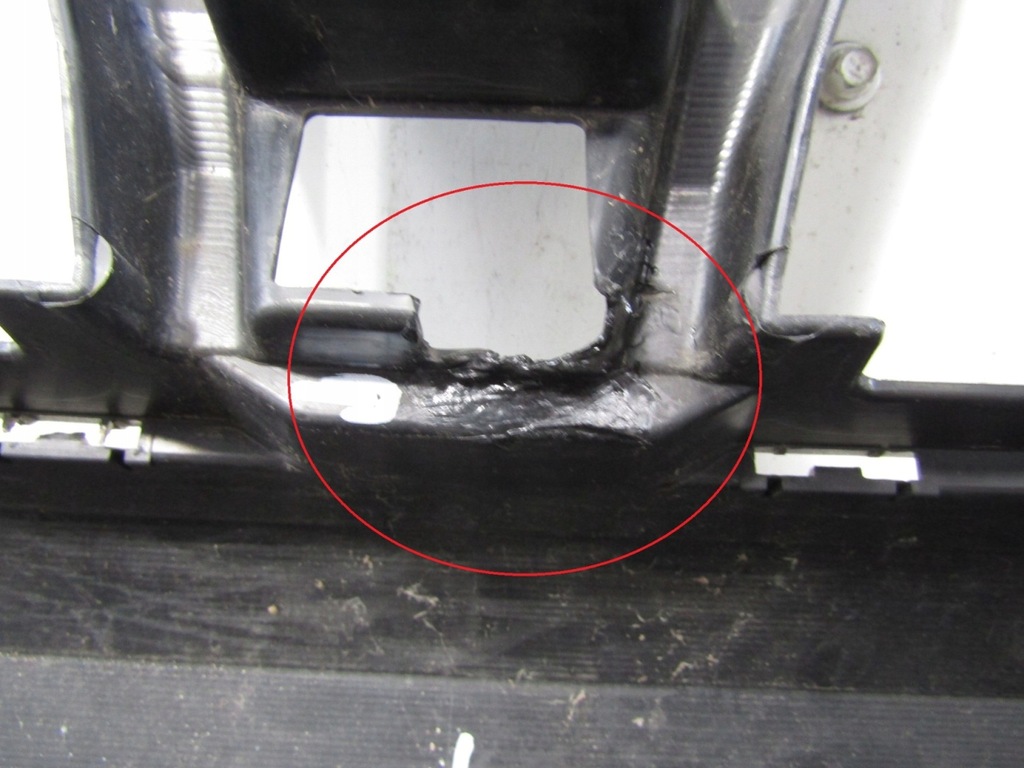 фото №12, Бампер перед передній dacia duster 2 ii 17-