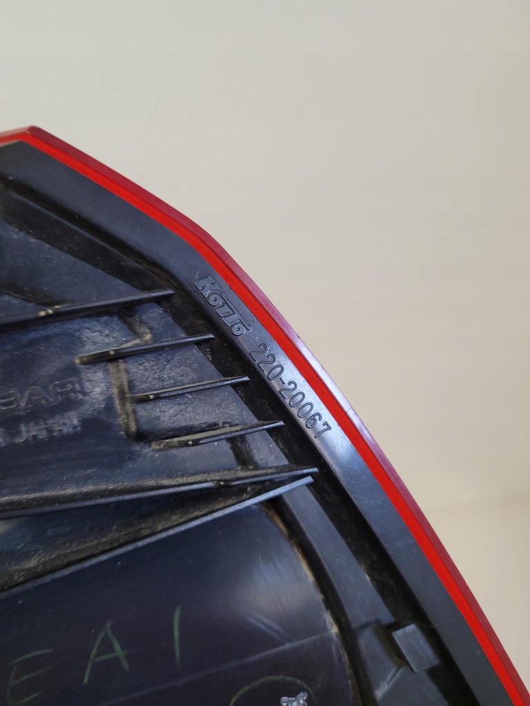 фото №7, Subaru legacy v 5 outback лампа задняя правый задняя правая оригинал 220-20067 eu