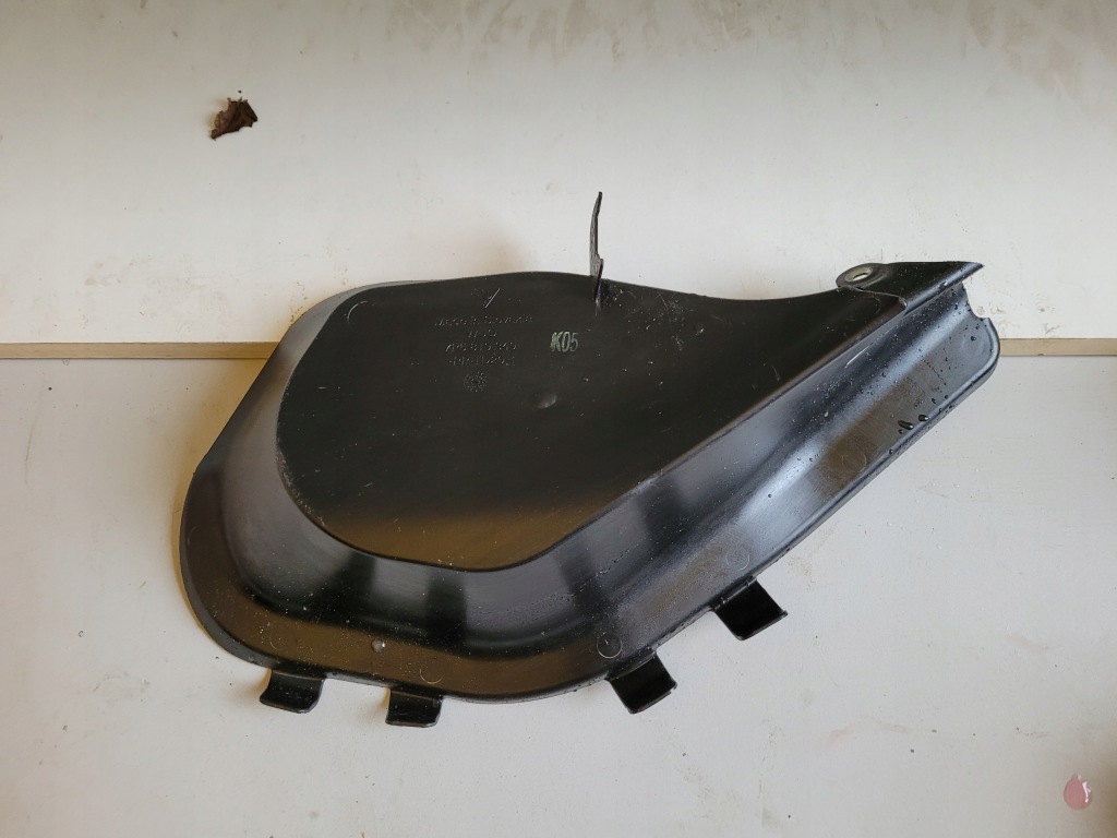 фото №1, Porsche cayenne 7p5 защита заглушка жабо 7p5819349