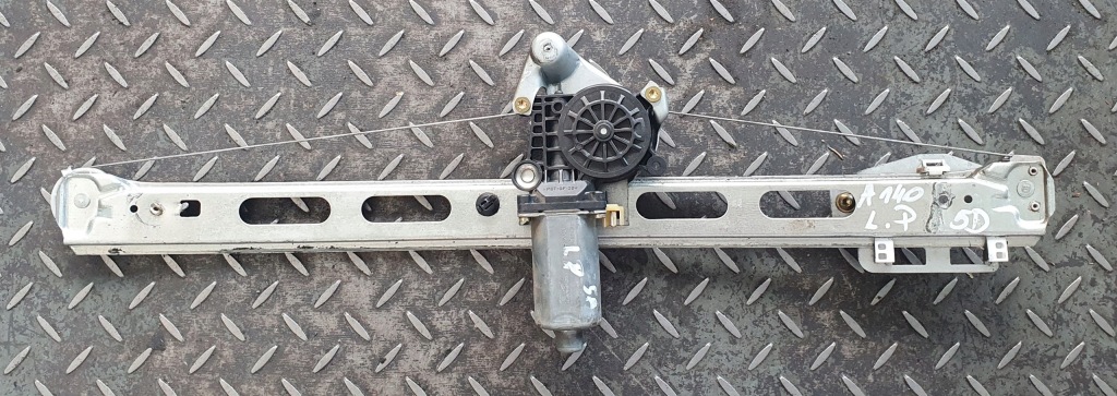 Купить Подъемник электрический левый перед mercedes a140 5d