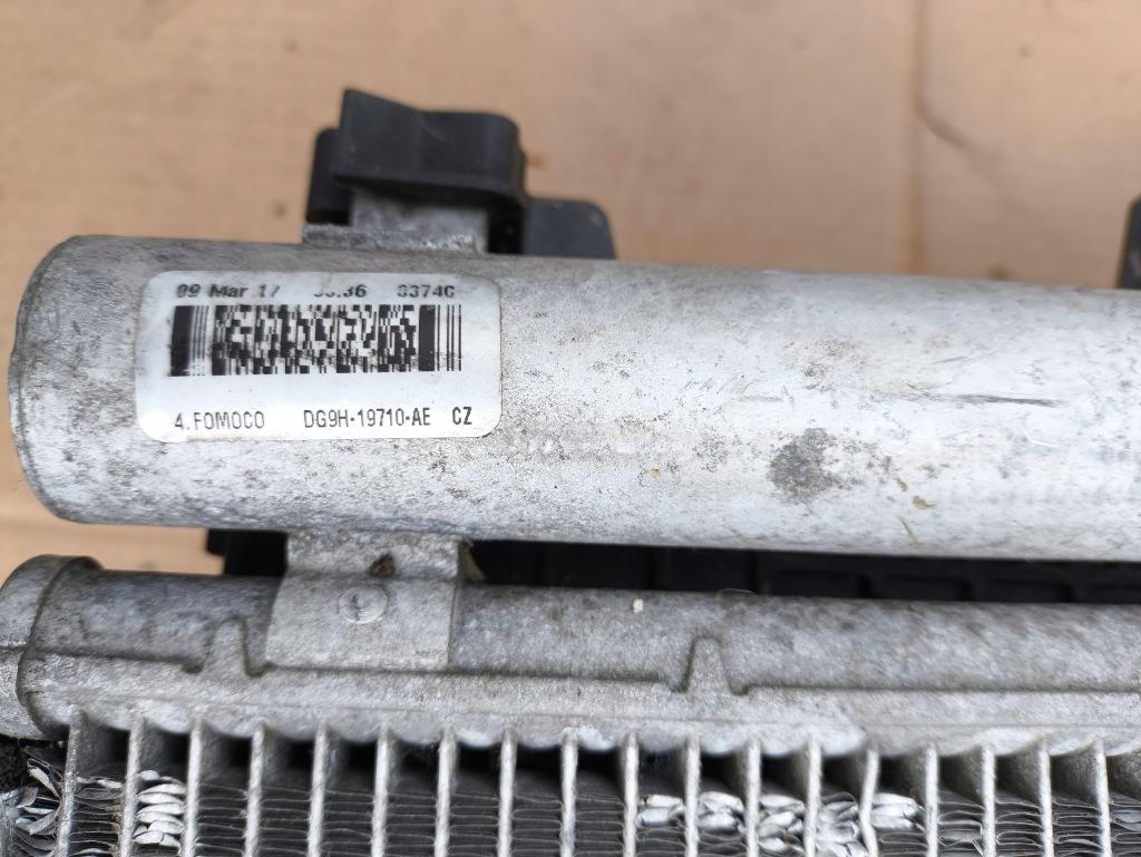 Радіатор радіатор води кондиціонер вентилятор комплект mondeo mk5 2.0 tdci Недорого