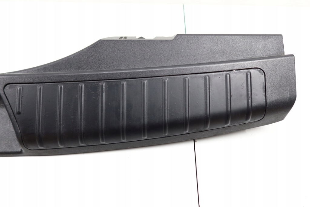 фото №6, Mercedes w164 x164 gl накладка поперечина багажника молдинг задняя 1646901087