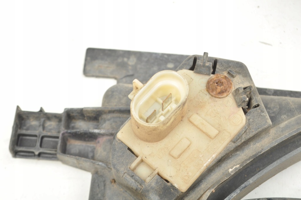 Купити Opel corsa e 1.4 16v 90km вентилятор радіатора 13428114