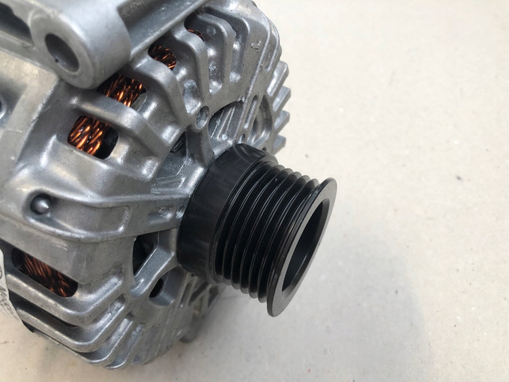 фото №3, Генератор mercedes-benz оригинальный номер a 000 906 85 04