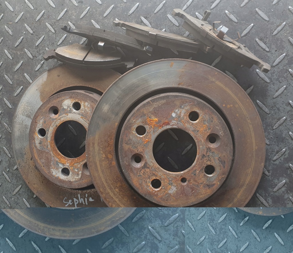 фото №1, Гальмівні диски гальмівні з колодки перед kia sephia i 1.5