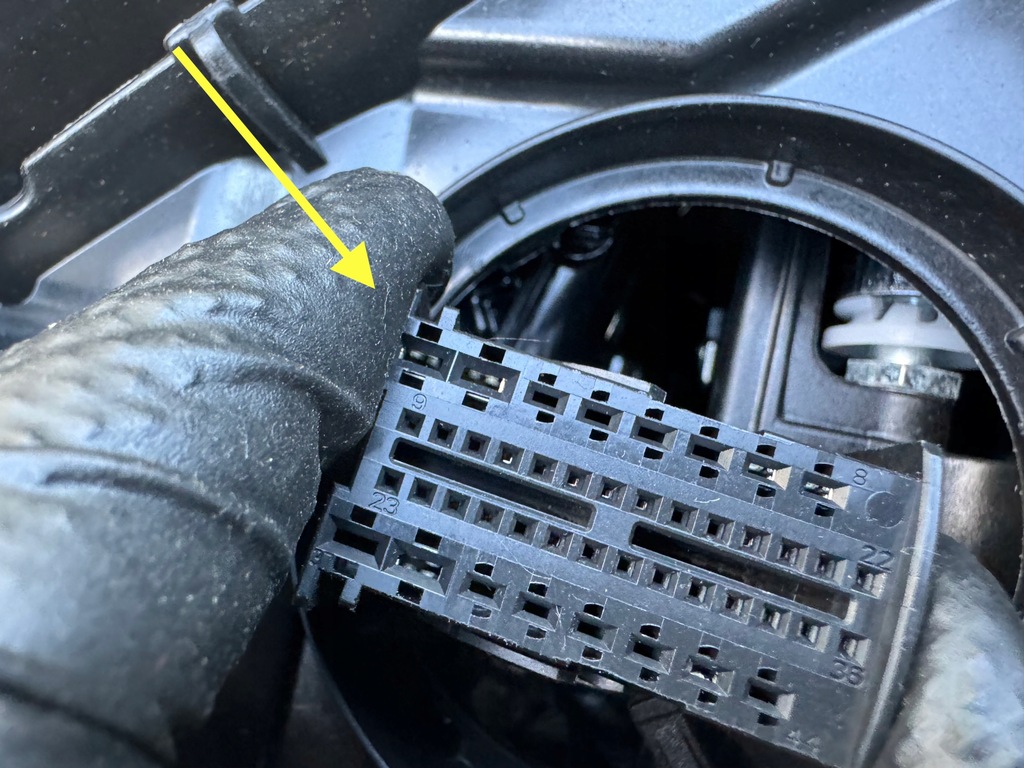 фото №16, Vw arteon 17r- лампа права передня правий перед 3g8941036