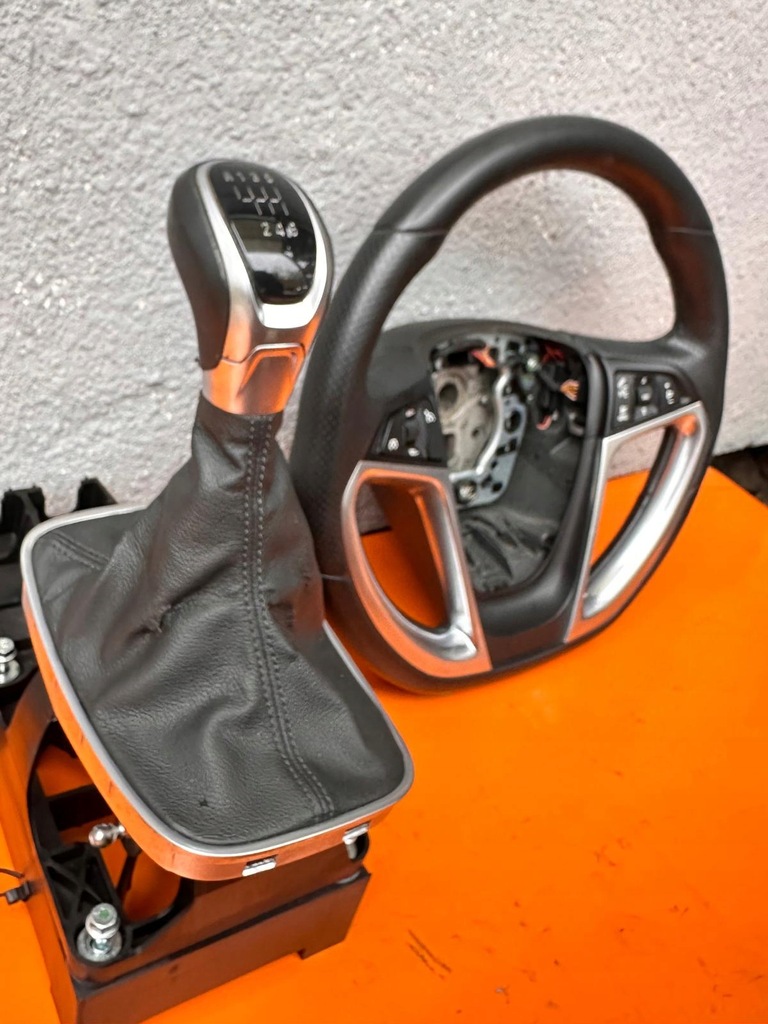 фото №12, Opel insignia a opc повітропровід + ручка оригінал bardzo ładne