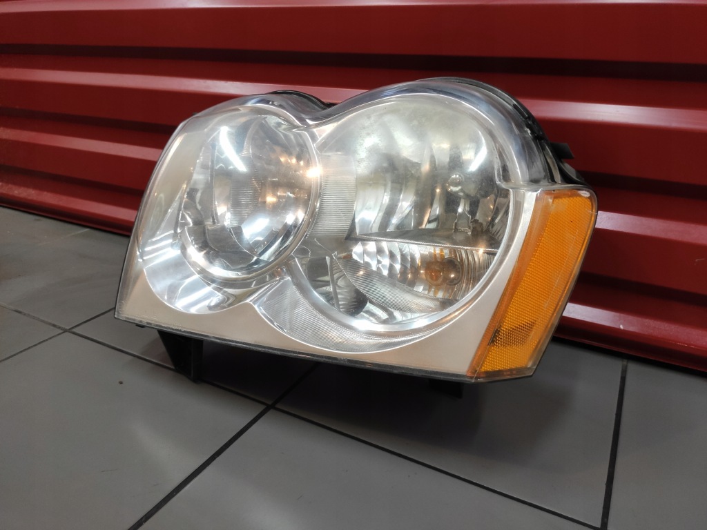 фото №1, Jeep grand cherokee iii wk wh przed lift лампа перед europa оригинал