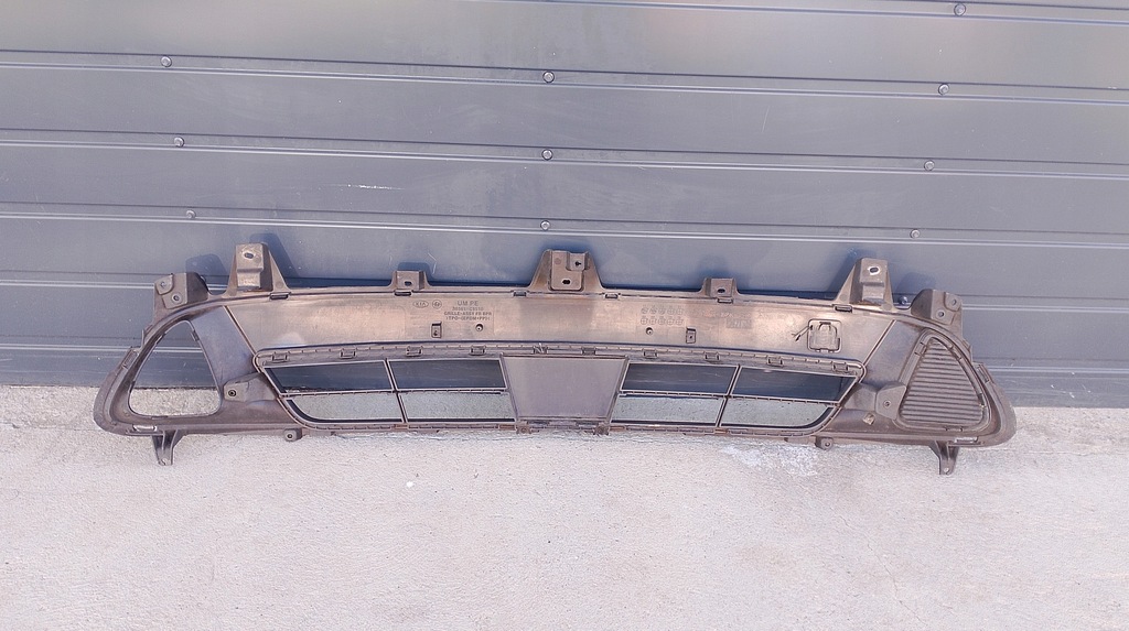 фото №5, Kia sorento iii средняя решётка бампера радар