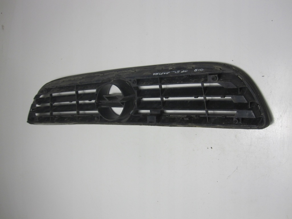 фото №5, Решётка радиатора решётка радиатора передняя перед opel zafira a 01r