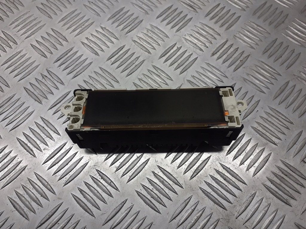 фото №1, Дисплей радио peugeot 207