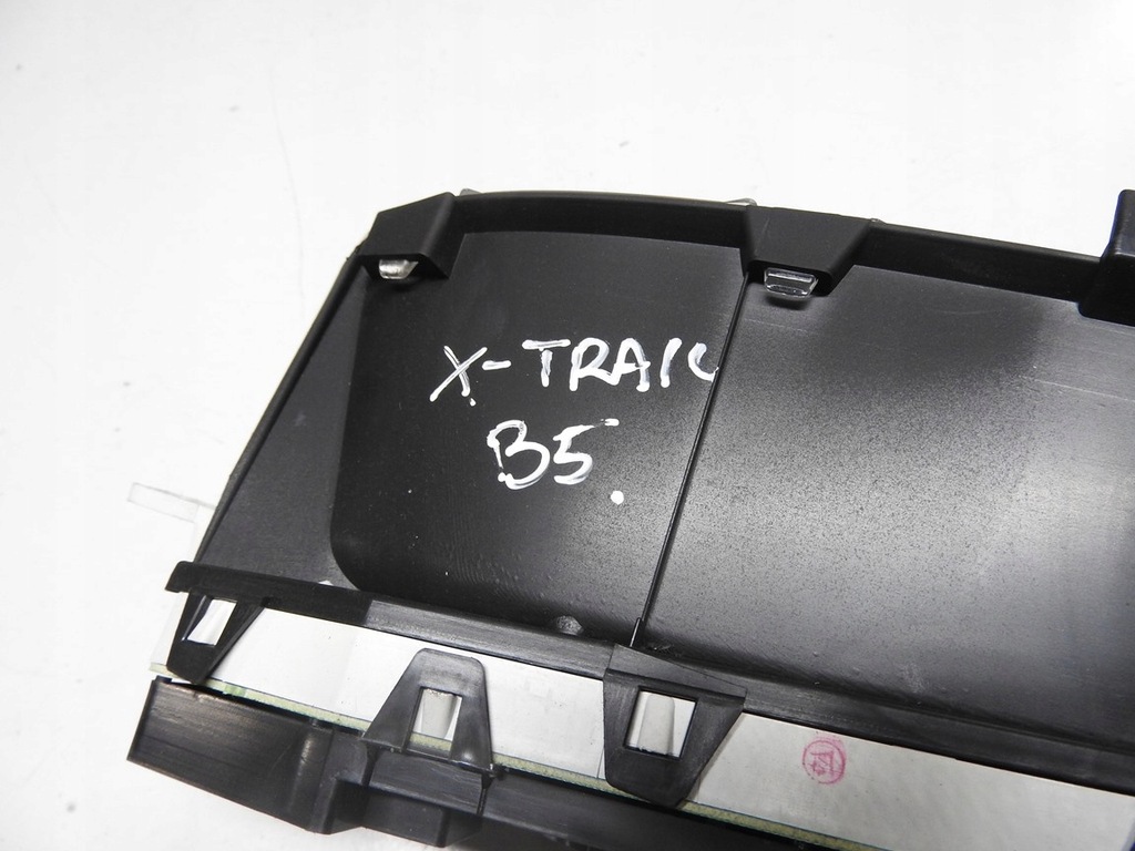 фото №5, Nissan x-trail t30 2.5 счетчик спидометр