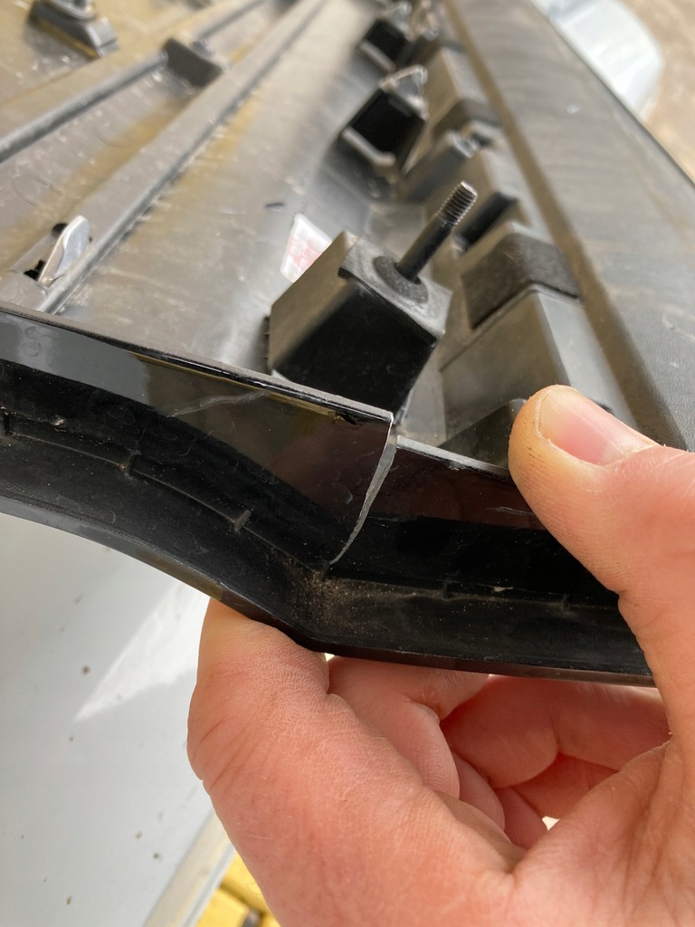 фото №11, Молдинг двері перед ліва kia sportage 5 v 21-