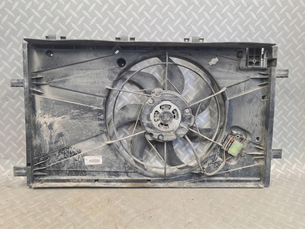 Вентилятор радиатора воды insignia a 1.4 1.6 turbo 13220122 Недорого