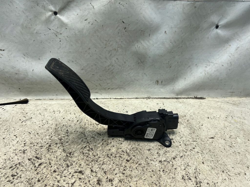 фото №1, Ford transit courier lift 1.0 педаль газа потенциометр