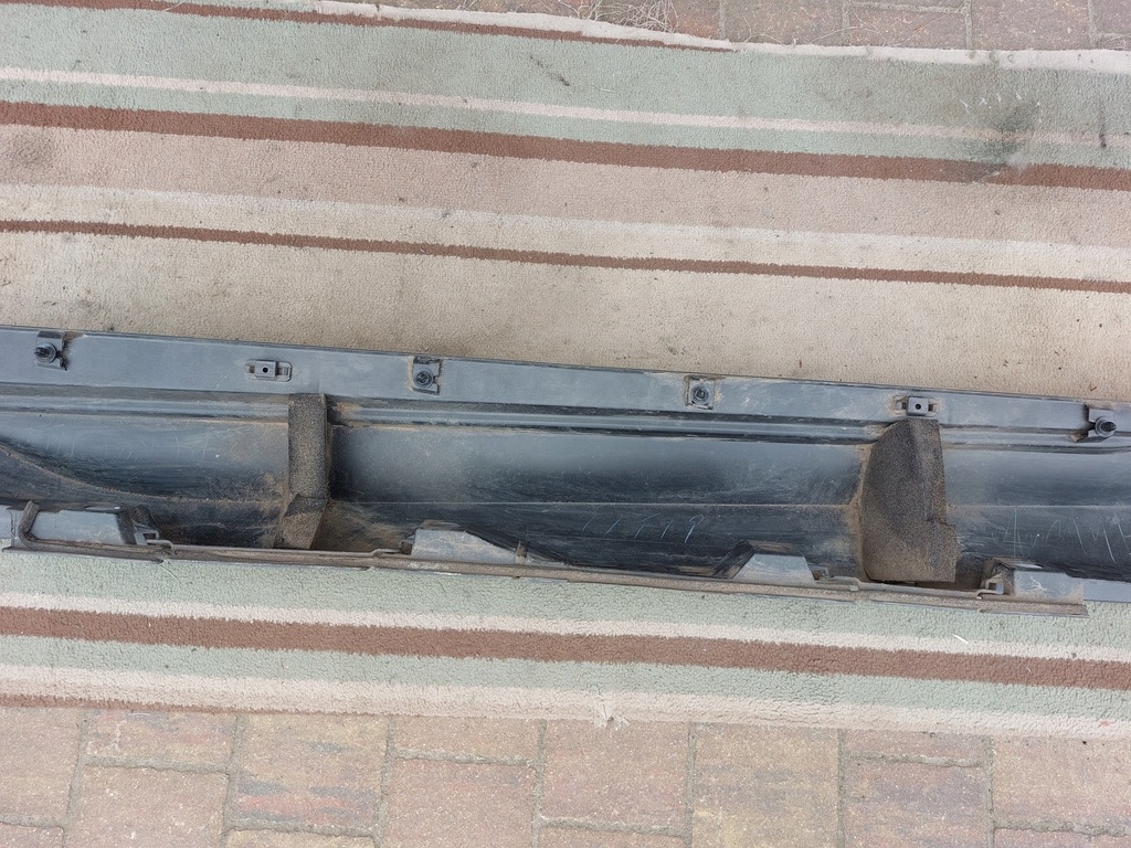 фото №8, Молдинг порог правая lexus rc f 15r 1h9