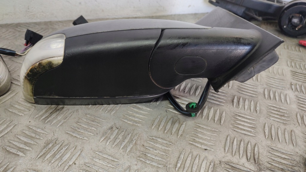 фото №14, Дзеркало праве vw touran i mk1