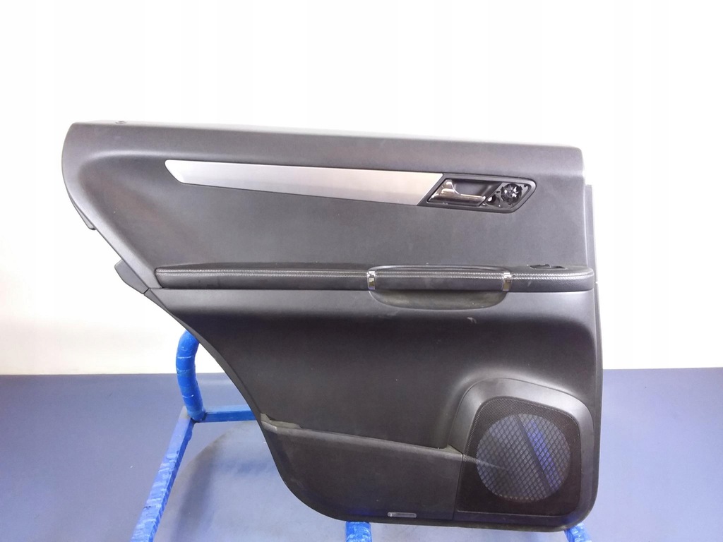 фото №1, Mercedes r w251 оббивка обшивка двері задня ліва