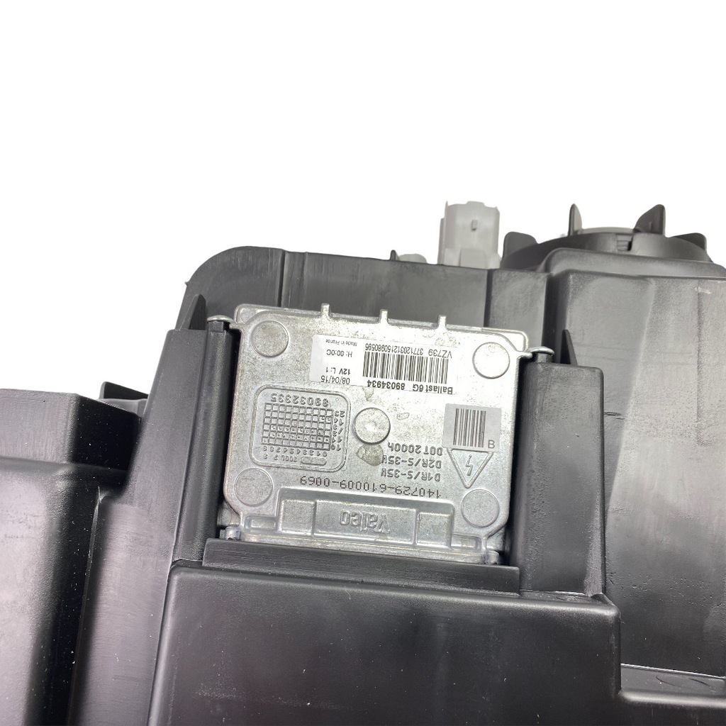 фото №15, Лампа права ксенон renault latitude 260108785r