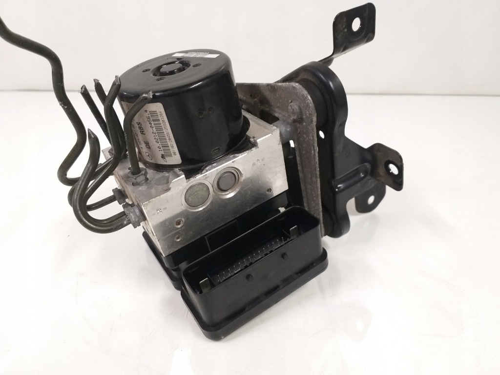 фото №1, Насос abs mercedes w221 lift 2215453016 2214310048