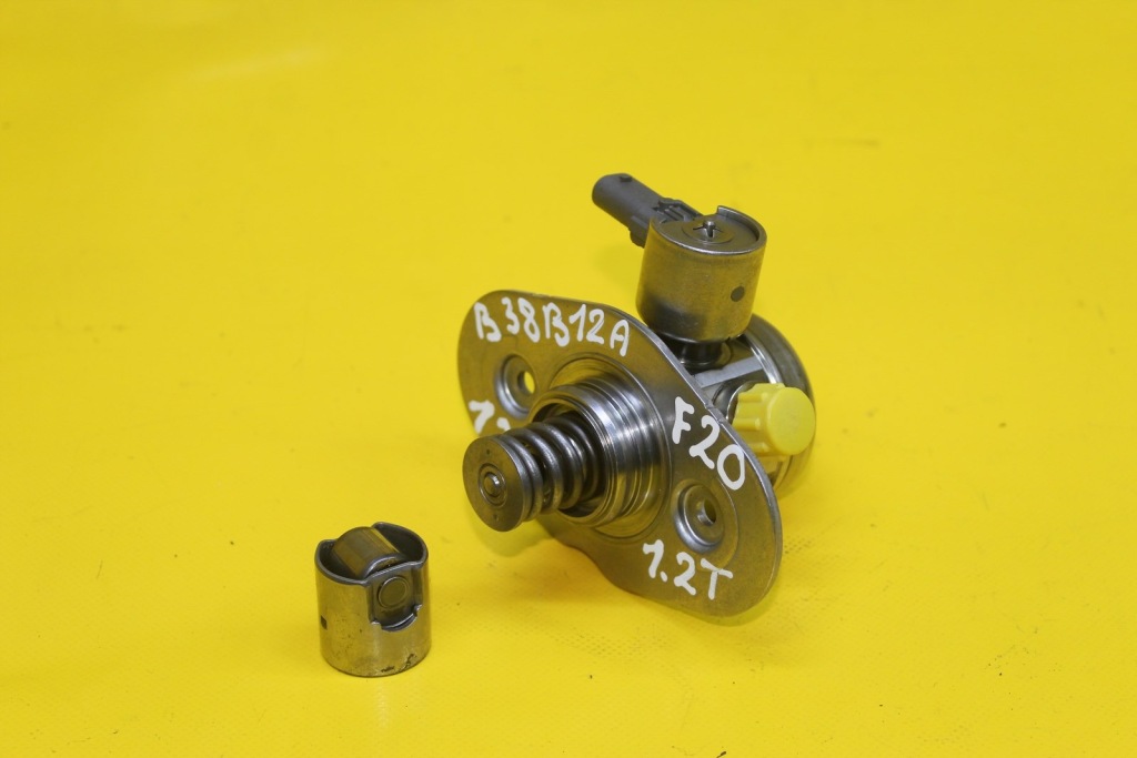 Купить Насос топлива 7636881 bmw f20 f21 1.2 0261520249