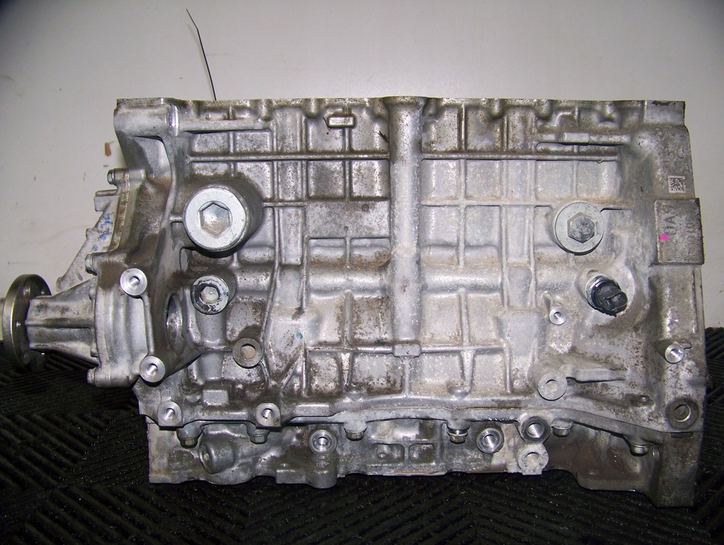 фото №1, Honda cr-v iv 2.0 ivtec блок двигателя r20a9 41tys