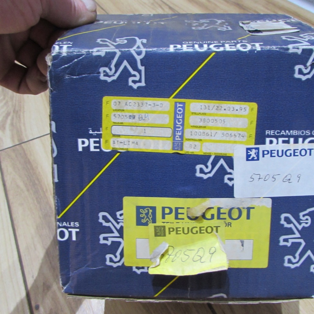 Генератор peugeot 505 5705.q9 с Разборки