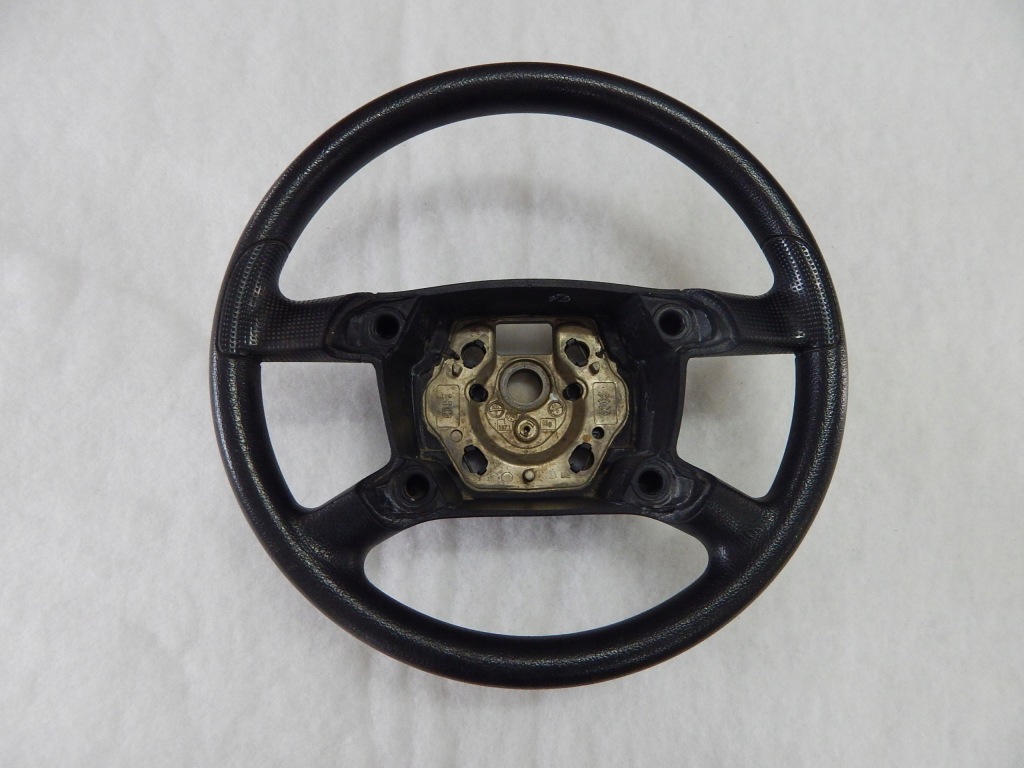 фото №1, Vw caddy 2k0 - повітропровід