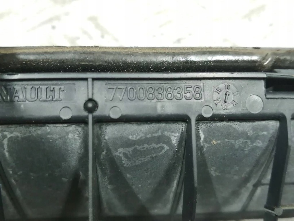 фото №3, Renault clio iv решётка вентиляционная